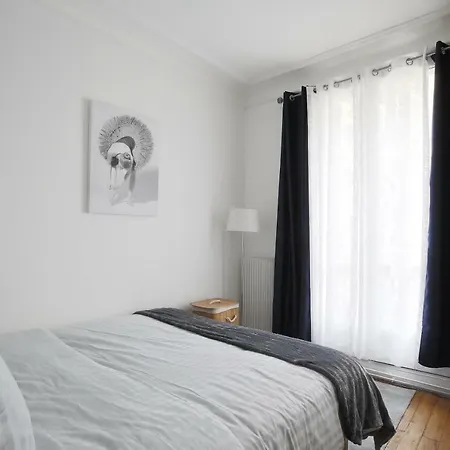 Champs-elysees Apartamento